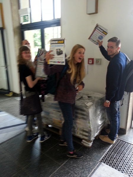 Datei:Linuxzeitschriften und Erstis.png